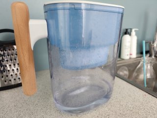 /photos/9869/1b7ee9ab-6055-2e3c-a858-02d18a3793df_i320x240.jpg